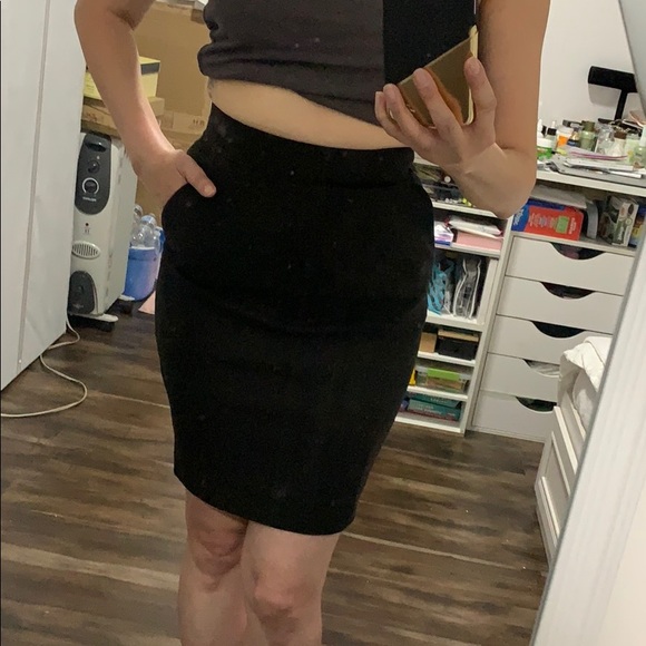 NICE H&M FITTED WORK BUSINESS SKIRT! - Picture 3 of 7